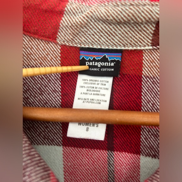 Organic cotton Patagonia flannel reds and gray/blue button-down size 8 - Picture 3 of 3